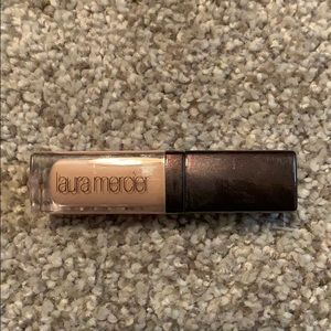 Laura Mercier eye basics eye shadow in wheat